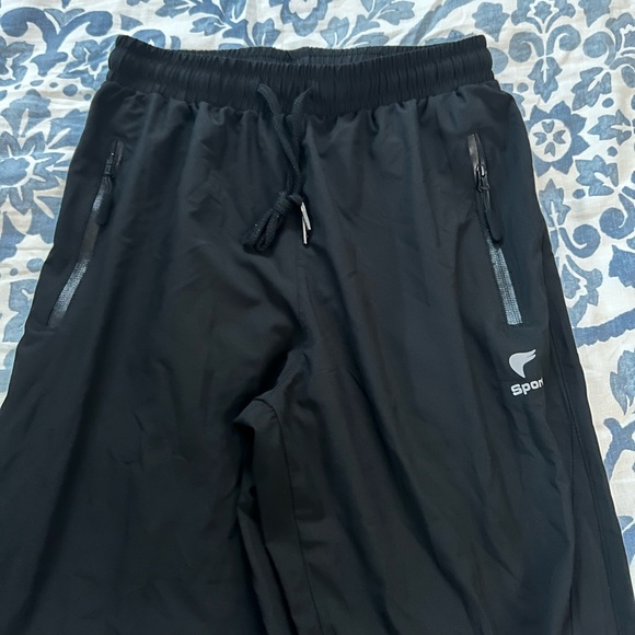 lightweight black joggers - Picture 2 of 5